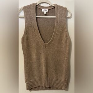 LOFT Women's V-Neck Ribbed Sweater Vest in Light Brown Size M